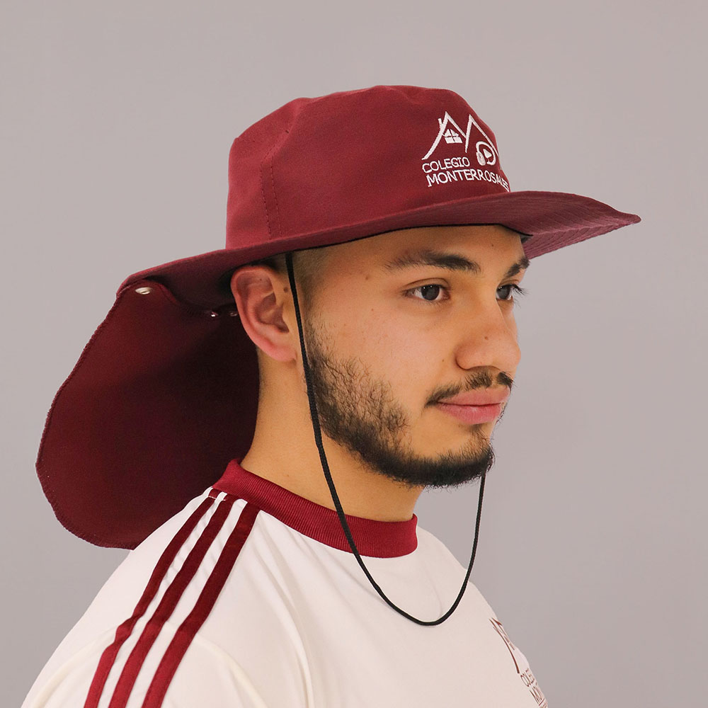 Gorro pesquero vinotinto